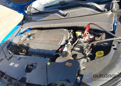 2019 Jeep Compass Altitude 4X4 from USA, damaged, VIN 3C4NJDBB2KT713724